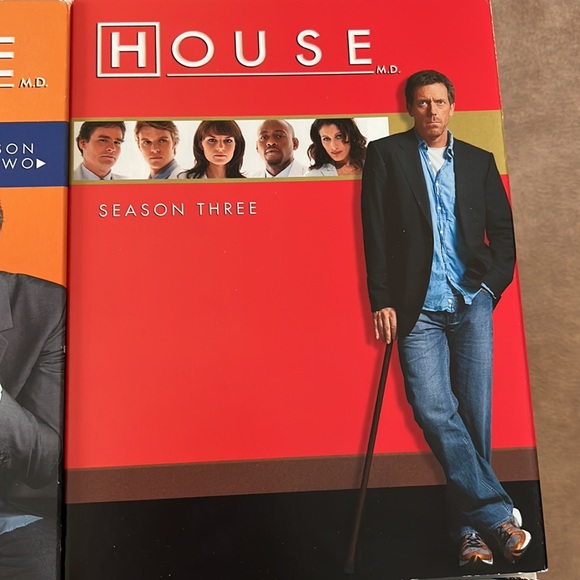 Season one through seven of house on dvd - Picture 4 of 8